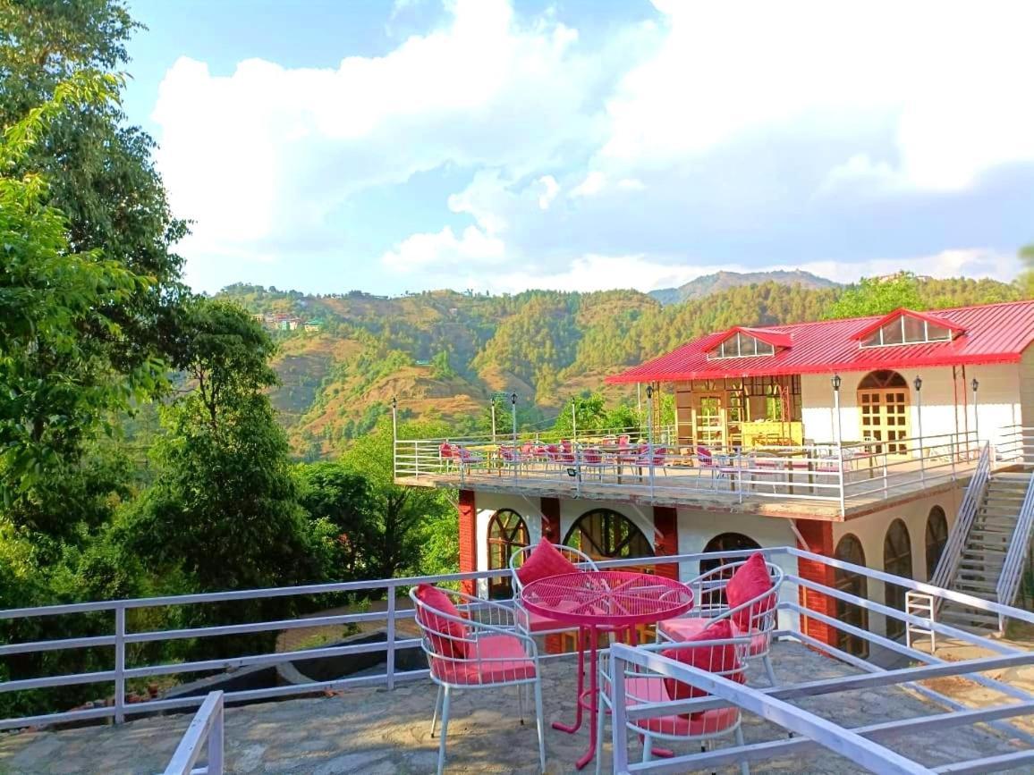 Aaroham Resort, Shimla Zewnętrze zdjęcie