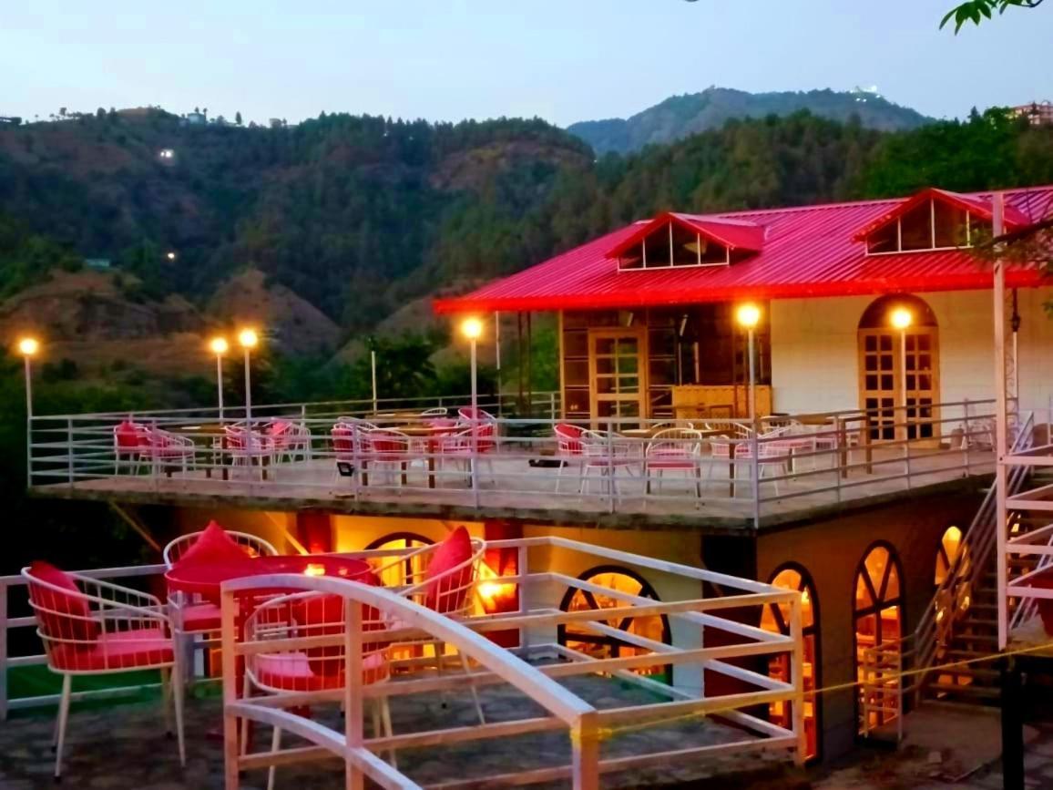 Aaroham Resort, Shimla Zewnętrze zdjęcie
