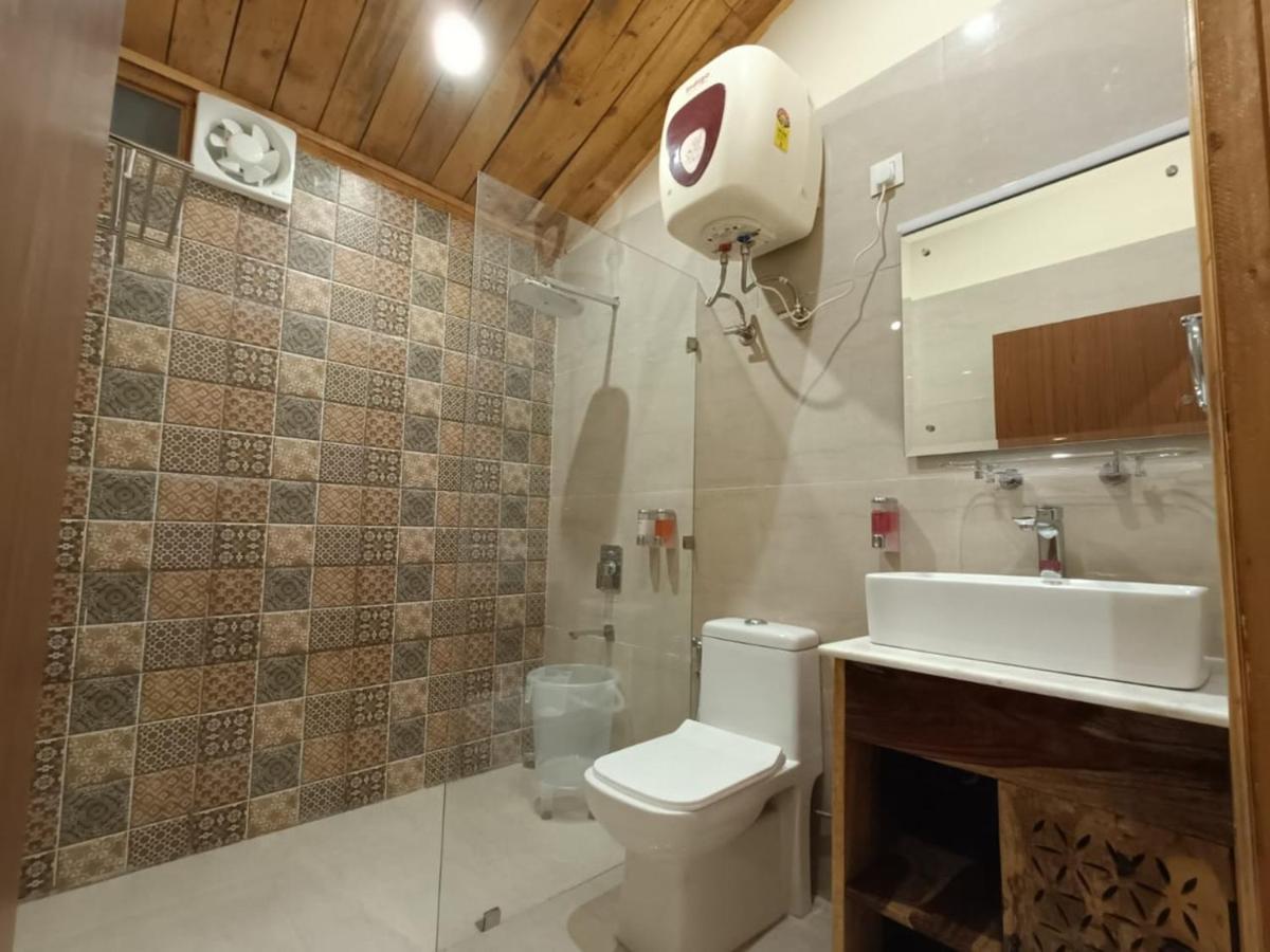Aaroham Resort, Shimla Zewnętrze zdjęcie