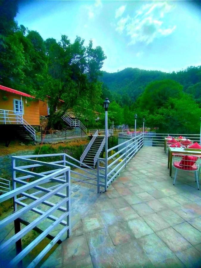 Aaroham Resort, Shimla Zewnętrze zdjęcie